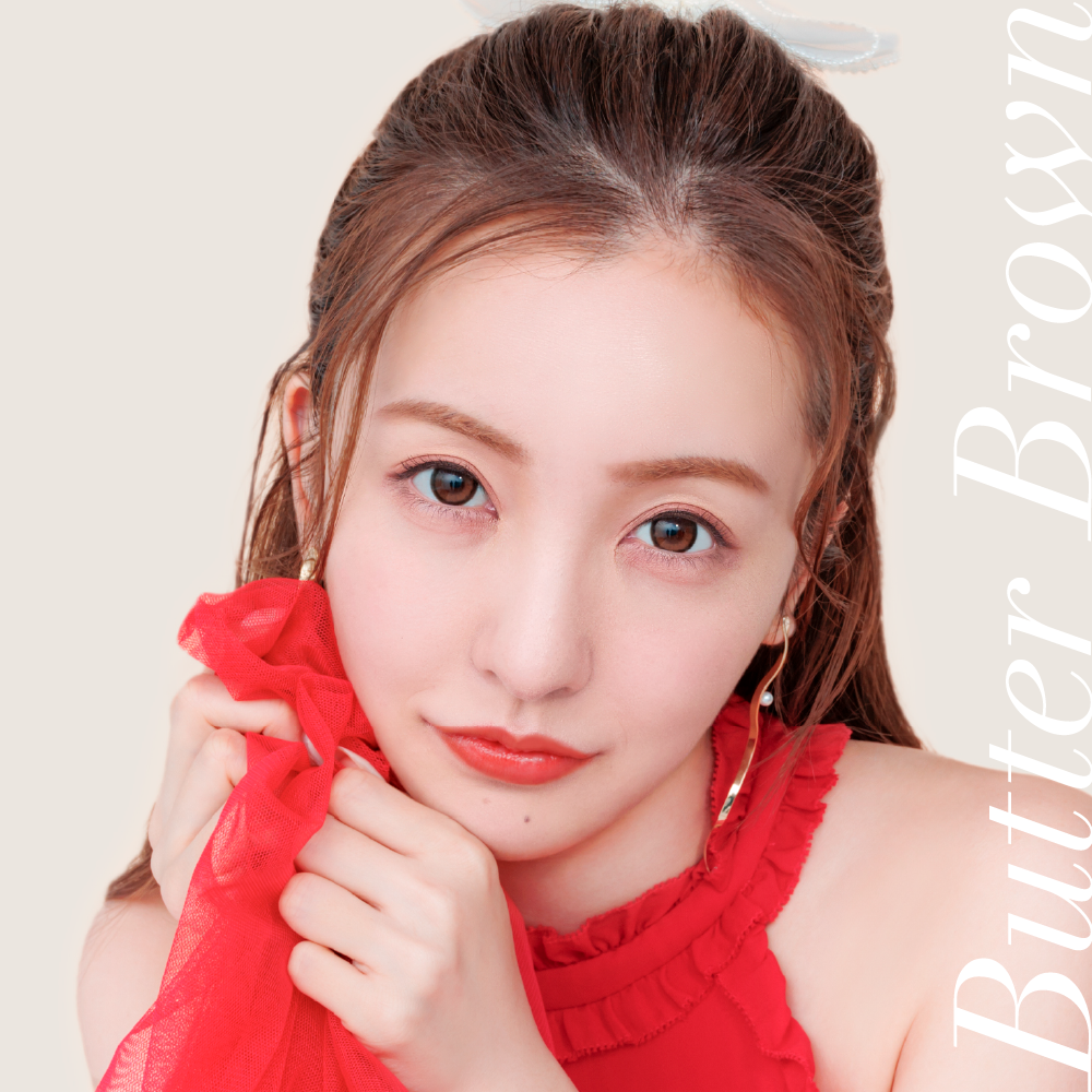板野友美さんバターブラウン着用イメージ